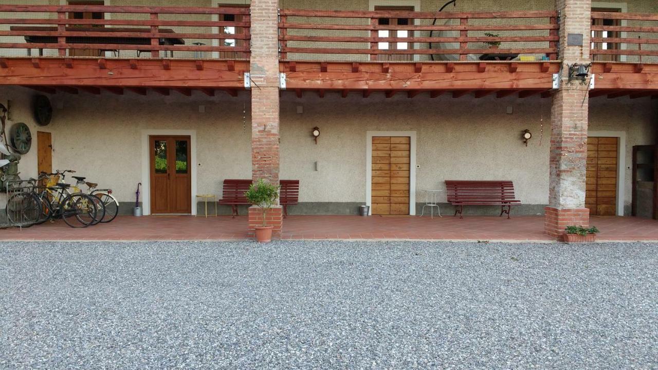 La Cascinetta Bed and Breakfast Passirano Exteriör bild